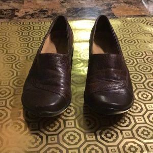 Hush Puppies leather uppers